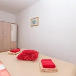 Karmen Appartement Makarska